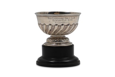 Lot 443 - A SMALL SILVER TROPHY CUP "Barton cup replica,...