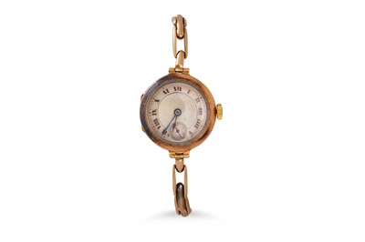 Lot 489 - A LADY'S 9CT GOLD WATCH, Roman numerals,...
