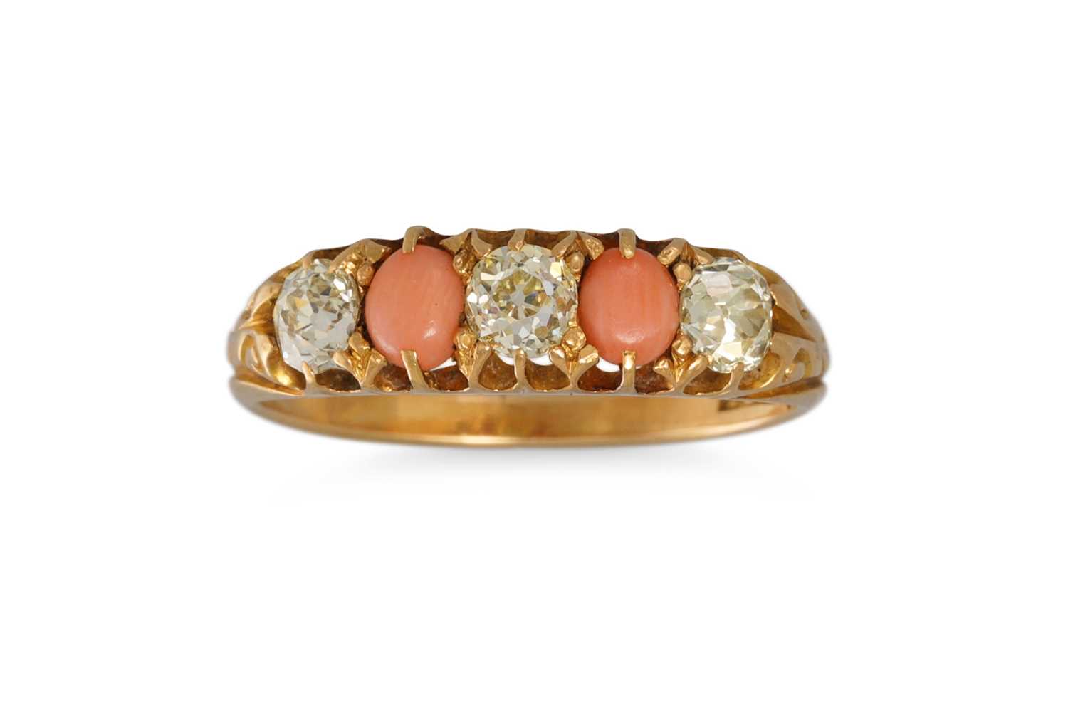 Lot 25 - AN ANTIQUE CORAL AND DIAMOND FIVE STONE RING,...