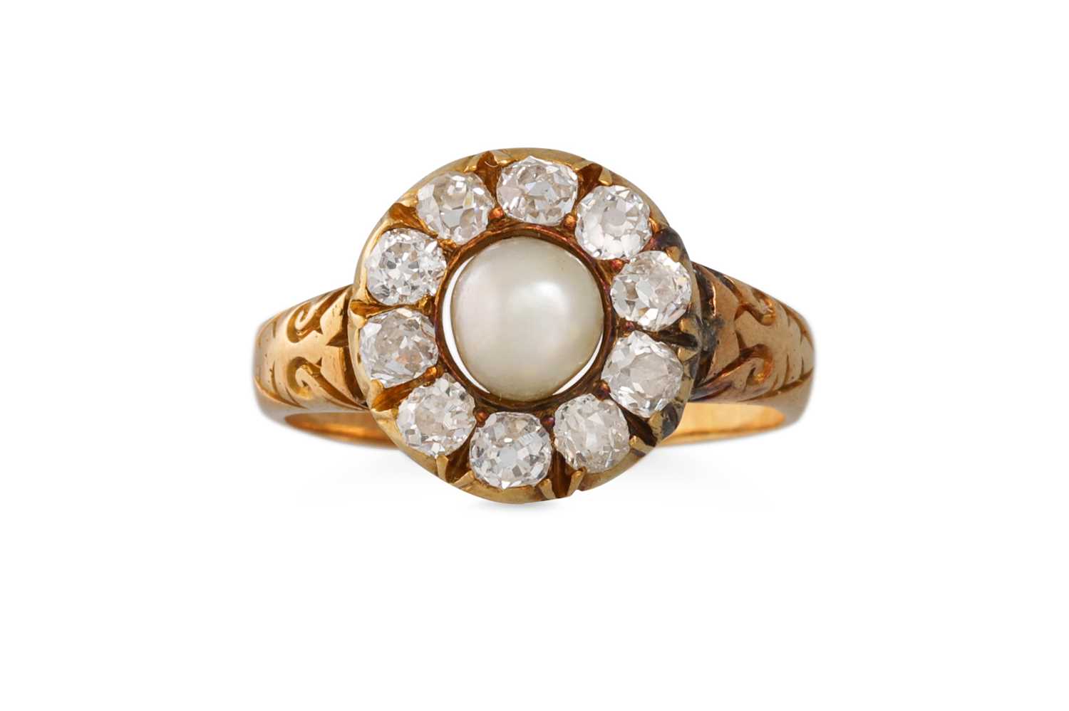 Lot 63 - AN ANTIQUE DIAMOND AND PEARL CLUSTER RING,...