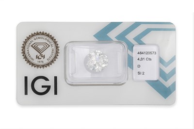 Lot 442 - AN UNMOUNTED BRILLIANT CUT DIAMOND, in a...