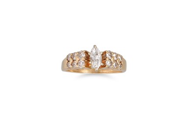 Lot 413 - A MARQUISE CUT DIAMOND RING, set with...