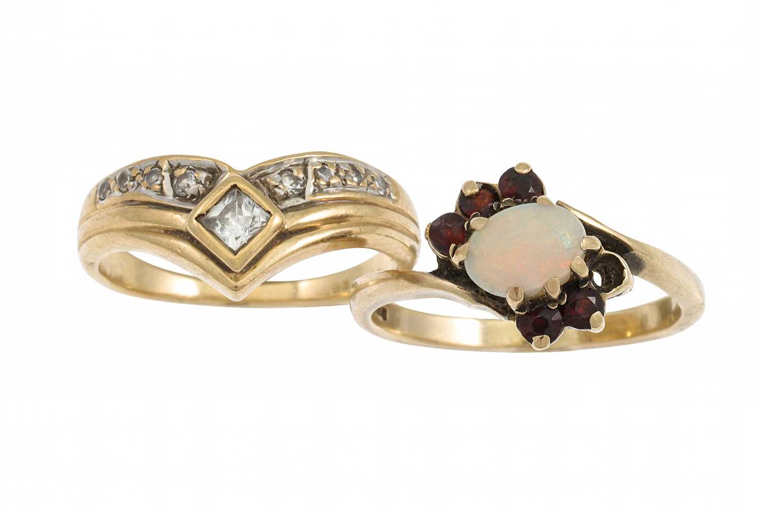Lot 64 - TWO GEM SET RINGS, in 9ct gold, size L/ M - N