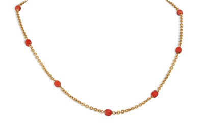 Lot 173 - A CORAL AND GOLD NECKLACE, beaded form