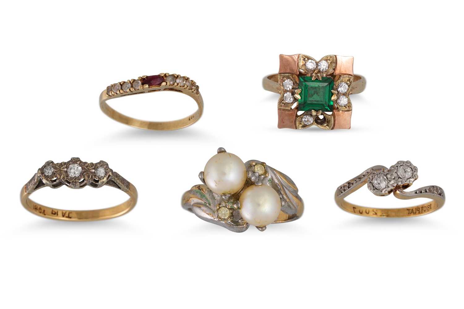 Lot 58 - A COLLECTION OF GOLD RINGS, 2 x 9ct gold rings,...