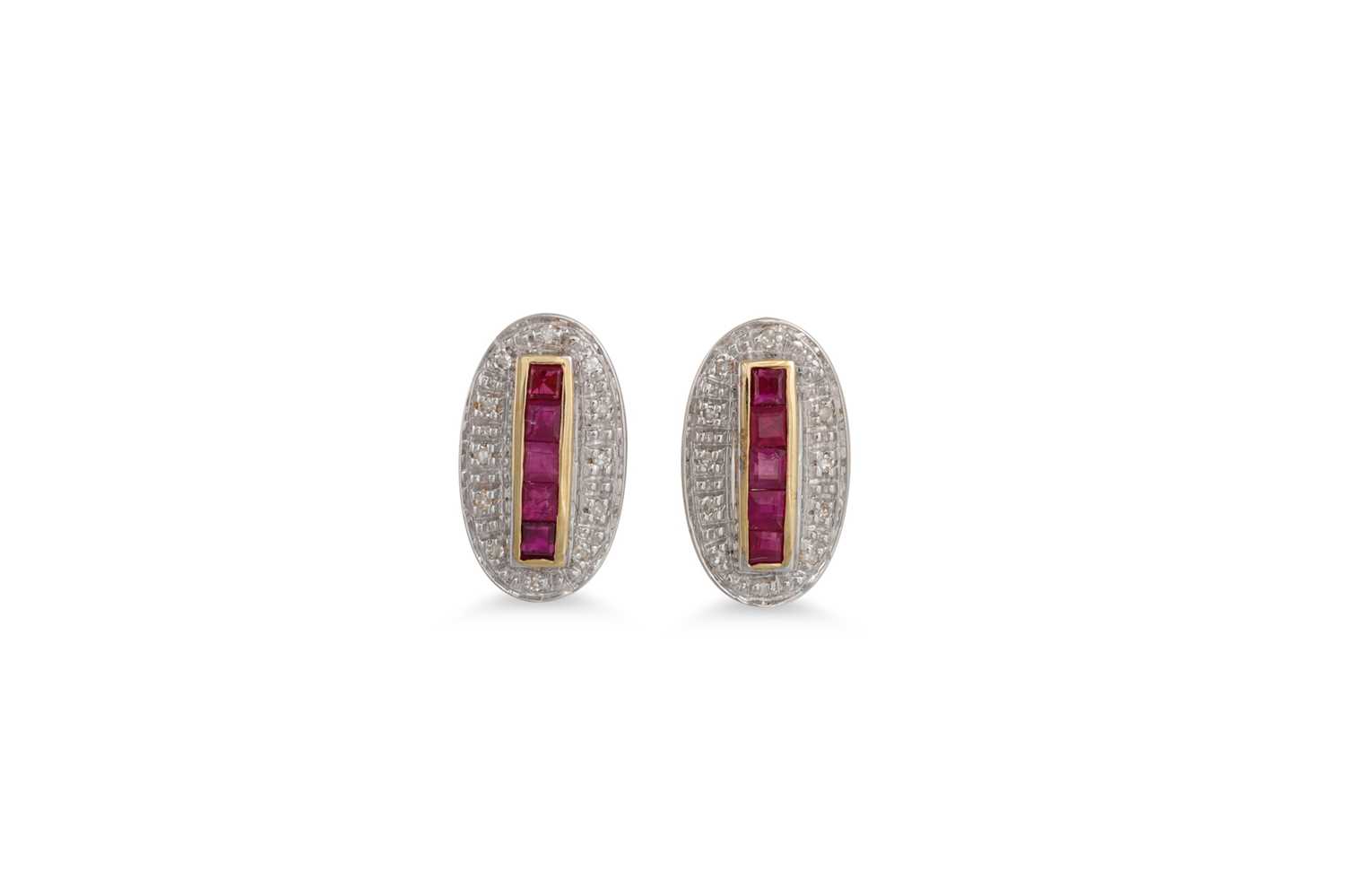 Lot 32 - A PAIR OF DIAMOND AND RUBY CLUSTER EARRINGS,...