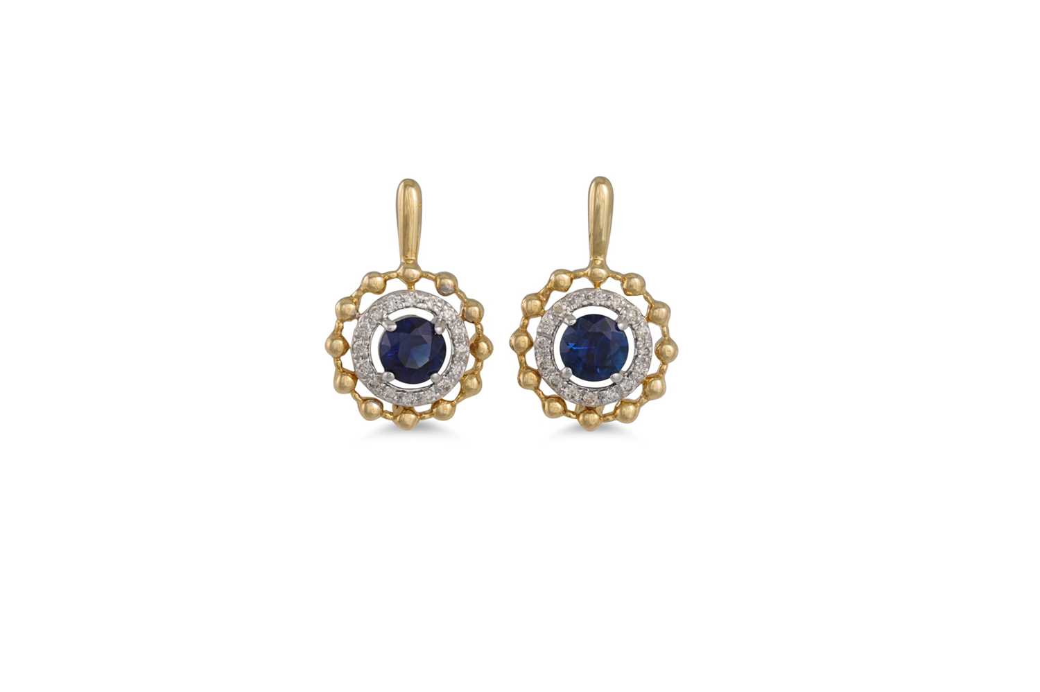Lot 81 - A PAIR OF DIAMOND AND SAPPHIRE CLUSTER...