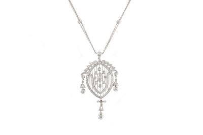 Lot 273 - A DIAMOND SET CHANDELIER PENDANT AND CHAIN, of...