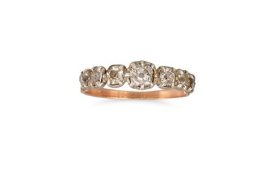 Lot 187 - AN ANTIQUE DIAMOND FIVE STONE RING, mounted in...