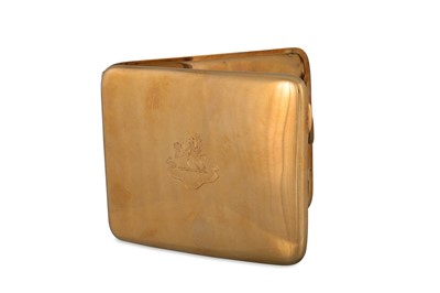 Lot 227 - A 14CT GOLD CIGARETTE CASE, 4 x 3" weight 101 g.