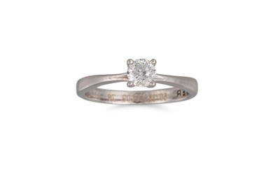 Lot 100 - A DIAMOND SOLITAIRE RING, 'Forever' diamonds,...