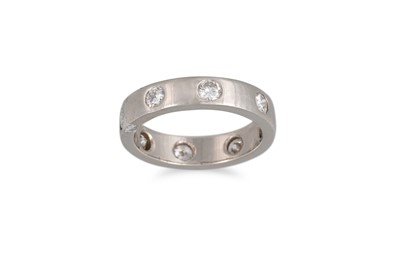 Lot 260 - A DIAMOND SET BAND, the inset diamond mounted...