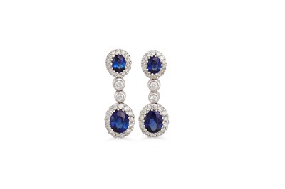 Lot 315 - A PAIR OF SAPPHIRE AND DIAMOND DROP EARRINGS,...