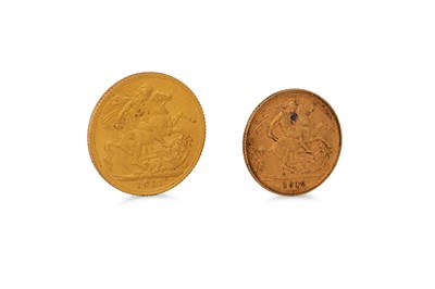 Lot 449 - A GEORGE V FULL GOLD SOVEREIGN 1911, together...