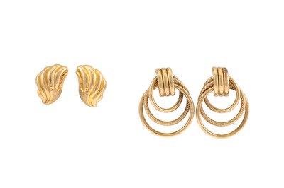 Lot 335 - TWO PAIRS OF 9CT GOLD EARRINGS, 6.4 g.