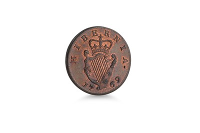 Lot 467 - A 1769 GIII COPPER HALFPENNY IRISH HIBERNIA...