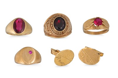 Lot 413 - FOUR GOLD SIGNET RINGS, college rings and a...