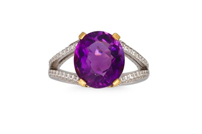 Lot 126 - AN AMETHYST SOLITAIRE RING, diamond set...