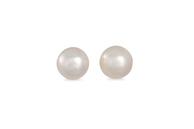 Lot 37 - A PAIR OF PEARL EARRINGS, mounted in 9ct gold