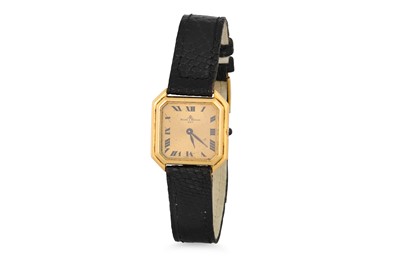 Lot 366 - A LADY'S BAUME AND MERCIER WRIST WATCH,...