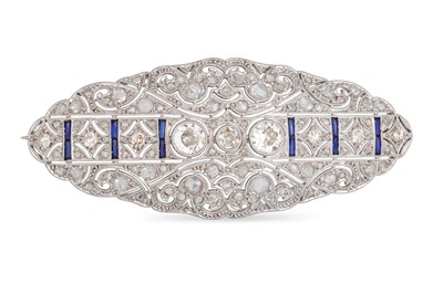 Lot 258 - AN ANTIQUE DIAMOND BROOCH, of openwork plaque...