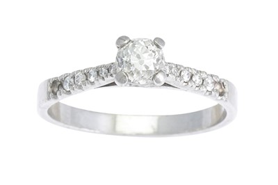 Lot 414 - A SOLITAIRE DIAMOND RING, the old cut diamond...