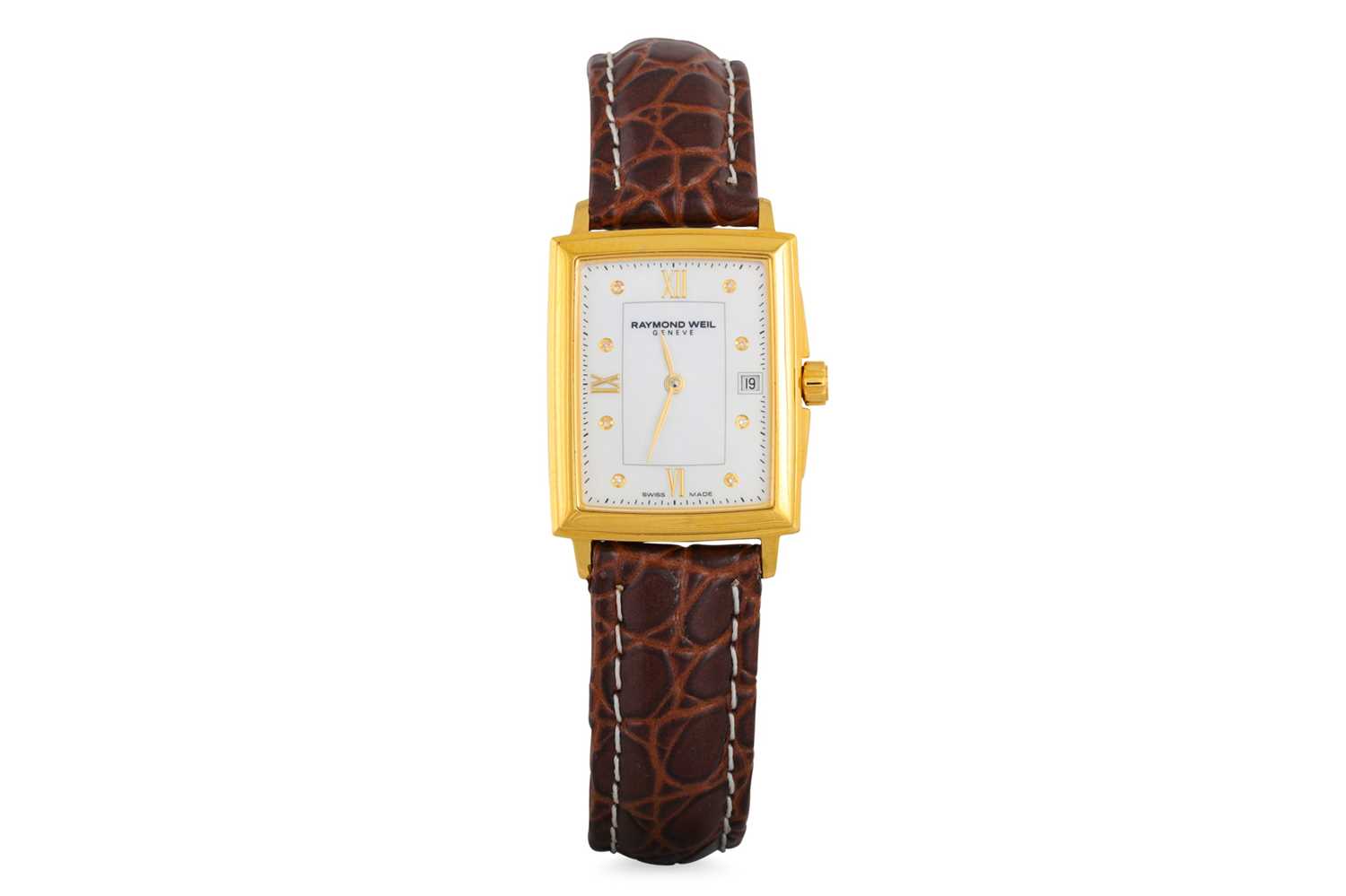 Lot 374 - A RAYMOND WEIL GENEVE WRISTWATCH, date, mother...