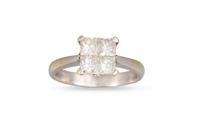 Lot 280 - A DIAMOND CLUSTER RING, the princess cut...