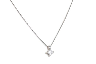 Lot 158 - A DIAMOND SOLITAIRE NECKLACE, the round...
