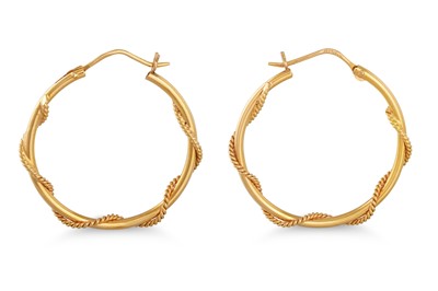 Lot 181 - A PAIR OF 18CT GOLD HOOP EARRINGS, with rope...