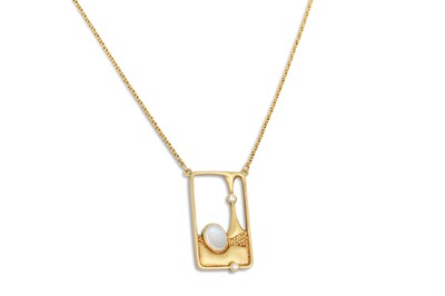 Lot 134 - A MOONSTONE AND DIAMOND PENDANT, of abstract...