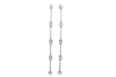 Lot 158 - A PAIR OF DIAMOND DROP EARRINGS, the brilliant...