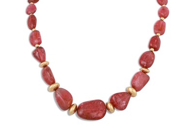 Lot 26 - A TOURMALINE BEADED NECKLACE, with gold bead...