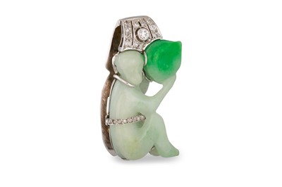 Lot 89 - A JADE AND DIAMOND PENDANT/ CLIP, the seated...