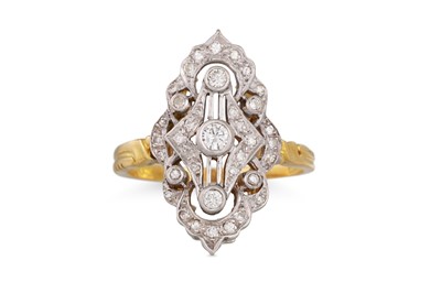 Lot 176 - A DIAMOND PLAQUE RING, boat shaped, in 18ct...