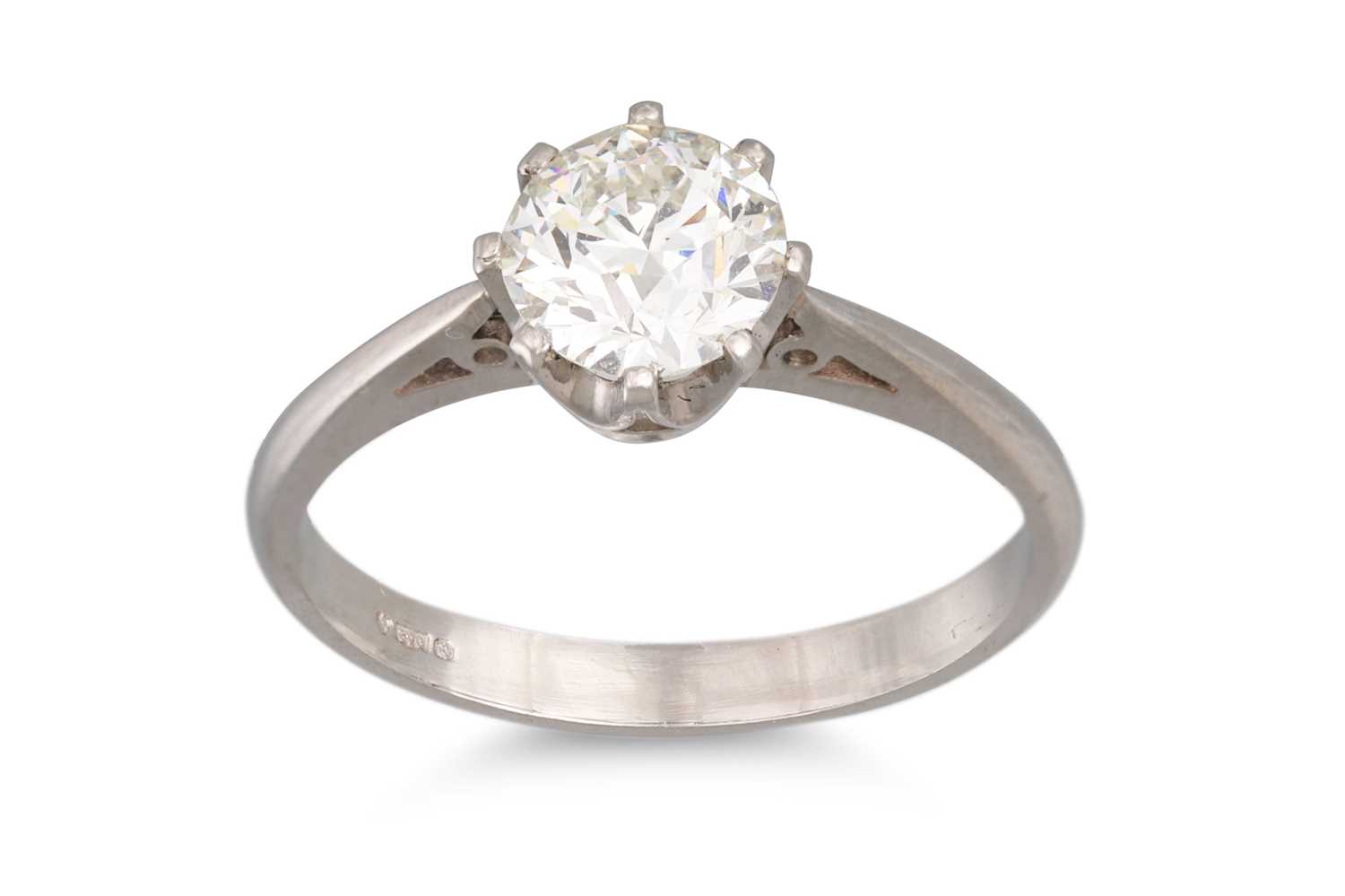 Lot 163 - A DIAMOND SOLITAIRE RING, the brilliant cut...