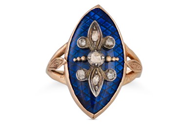 Lot 164 - AN ANTIQUE ENAMEL AND DIAMOND RING, the boat...