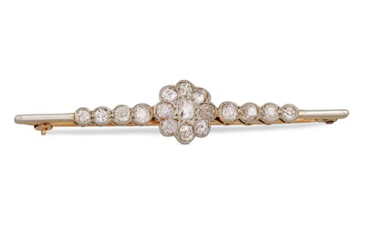 Lot 300 - A DIAMOND BAR BROOCH, set to the centre with a...