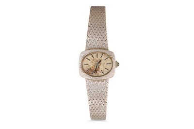 Lot 366 - A LADY'S 18CT WHITE GOLD WRISTWATCH, the dial...