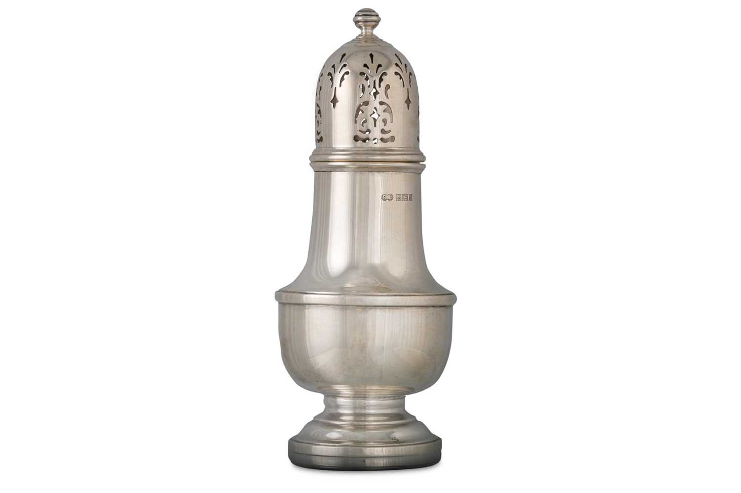 Lot 474 - A MODERN MID 20th CENTURY SILVER SUGAR SHAKER,...