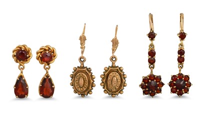 Lot 257 - THREE PAIRS OF GOLD EARRINGS