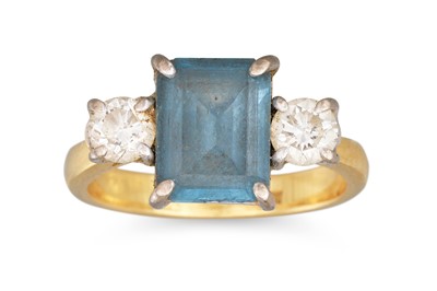 Lot 115 - A BLUE SPINEL AND DIAMOND THREE STONE RING,...