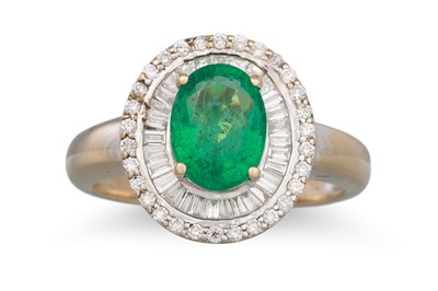 Lot 264 - AN EMERALD AND DIAMOND CLUSTER RING, the oval...