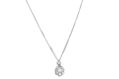 Lot 402 - A VICTORIAN DIAMOND CLUSTER PENDANT, the pear...