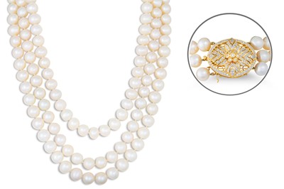 Lot 197 - A THREE ROWED CULTURED PEARL NECKLACE, to an...