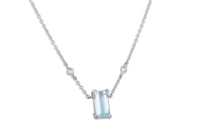 Lot 174 - AN AQUAMARINE PENDANT, to a diamond set chain...